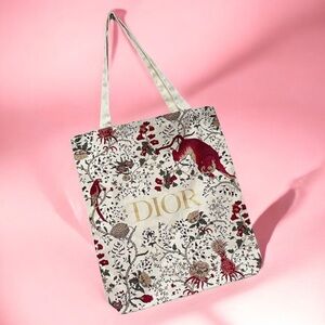 Dior GWP tote